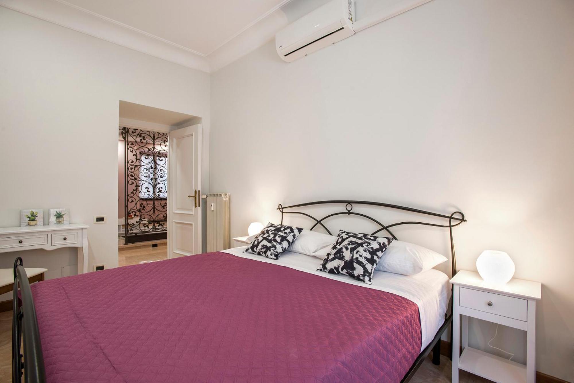 Ferienwohnung Appia Luxe - A Poche Fermate Del Centro Rom Exterior foto
