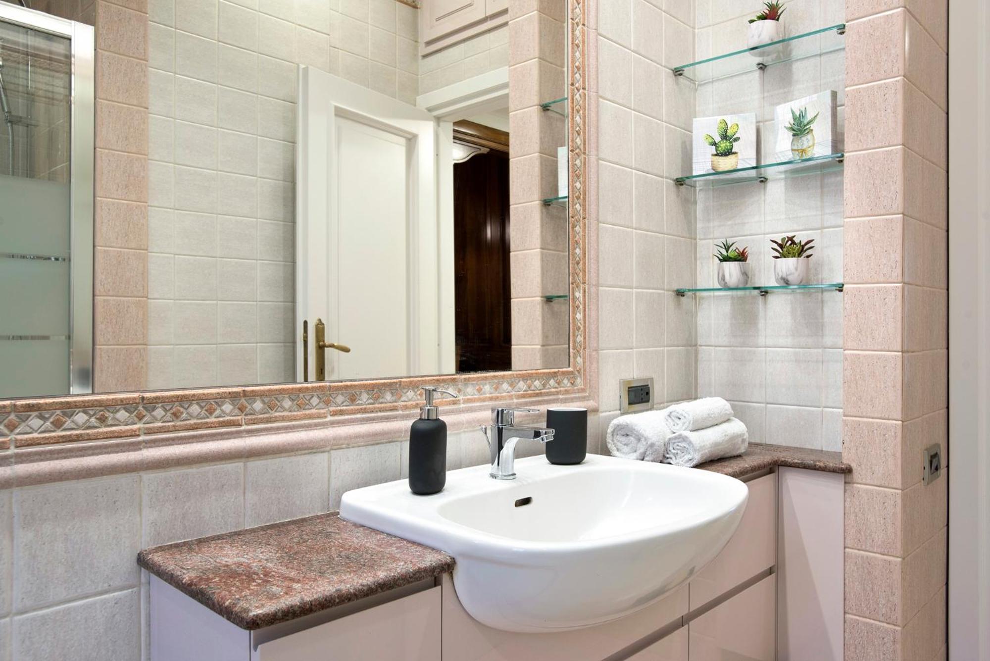 Ferienwohnung Appia Luxe - A Poche Fermate Del Centro Rom Exterior foto